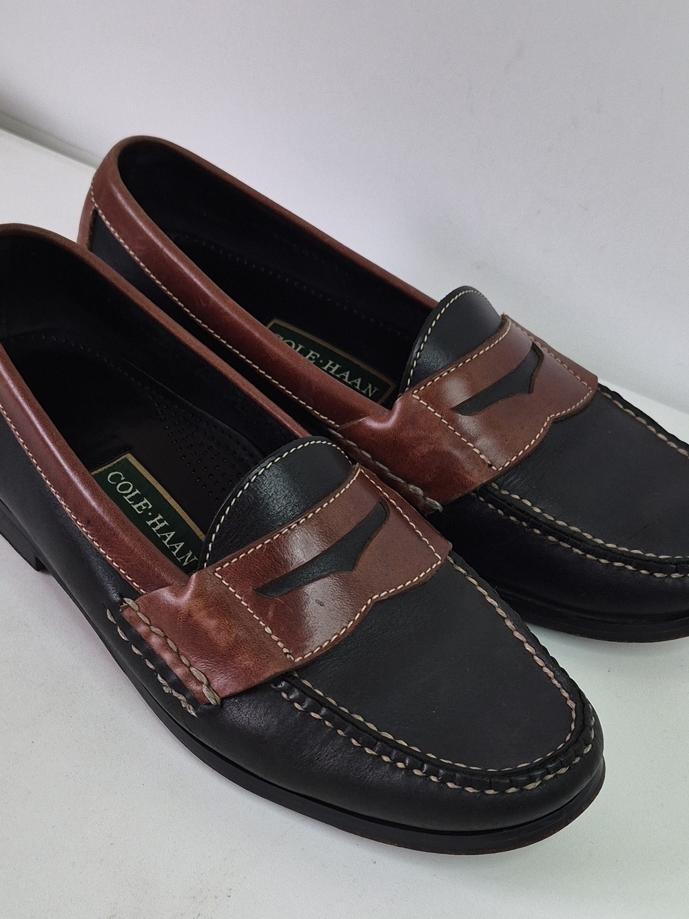 Cole Haan Men's Black and Brown Leather Penny Loafers Size 11 D